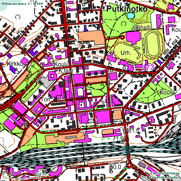 kapeita katuja. Kävelykatu on noin 100 m päässä asemasta. Matkaa vilkkaammin liikennöidyille Salpausselänkadulle ja Kouvolankadulle on 150-200 m.