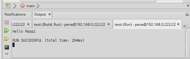 2. NetBeans-IDE-kääntäminen Kun koodi valmis, talleta klikkaamalla disketin kuvaketta. Talleta lähdekoodi Sitten on tullut aika testata toimiiko kaikki niinkuin pitää.
