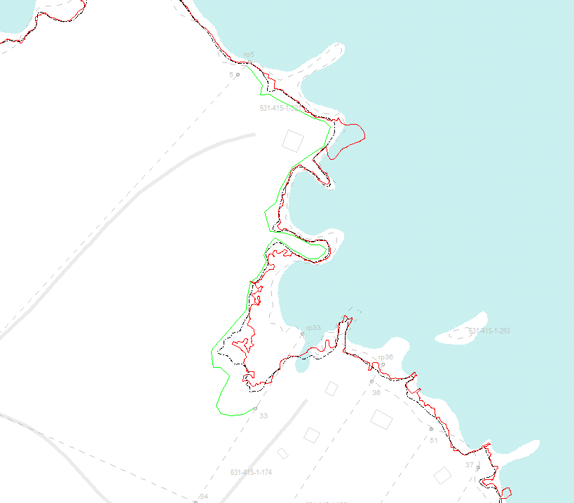 14 Kuva 11. Vesijätön lunastuksessa määritetty vanha raja vihreällä ja pistepilvestä saatu korkeuskäyrä punaisella viivalla. Korkeusmallista 2 m tuotettu mustalla pistekatkoviivalla 6.1.2 Korkeuskäyrän luominen Korkeuskäyrän luomiseen käytetty pistepilvi on keilattu 11.