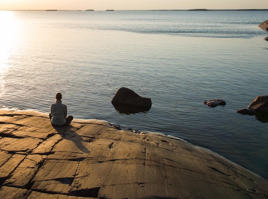 LUONNOSSA LIIKKUMINEN Asiakkaalle tarjotaan asianmukainen liikunta- ja toimintaympäristö (vrt. Outdoors Finland), joka stimuloi henkistä ja fyysistä hyvää oloa.