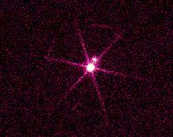 9.2 Astrometriset kaksoistähdet Nähdään vain kirkkaamman komponentin näennäinen rata painopisteen ympäri Jos näkyvän komponentin massa tunnetaan myös toisen massa Sirius B: Bessel laski radan 1844,