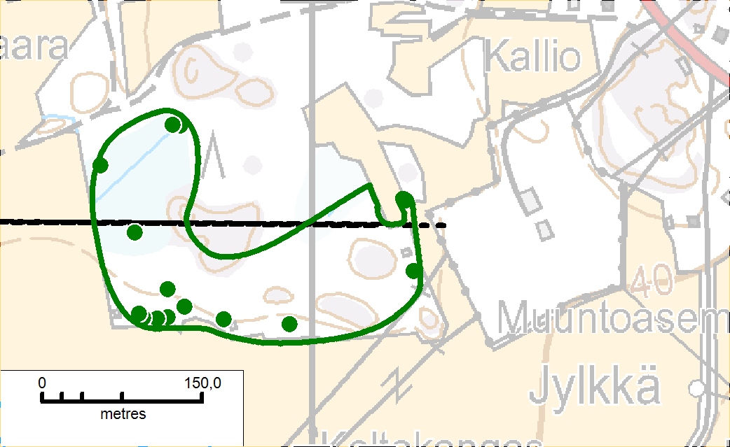 Kuva 21. Jylkän sähköaseman liito-orava-alue. Suunniteltu voimajohto on merkitty mustalla, liito-oravalle sovelias metsä on vihreällä ja löydetyt ruokailupuut pisteillä.