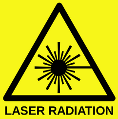 Valaistus Koska laser-valo on erittäin konsentroitunutta ja intensiteetiltään voimakasta, se saattaa polttaa verkkokalvon silmään osuessaan.