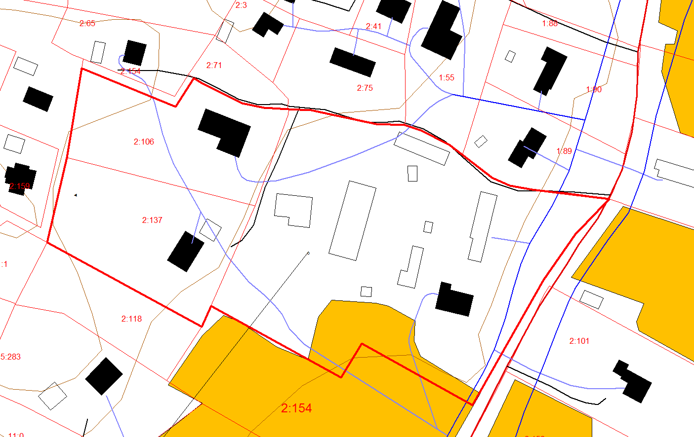 8 Tekniset palvelut Kaava-alueelle on rakennettu vesi- ja viemäriverkko.