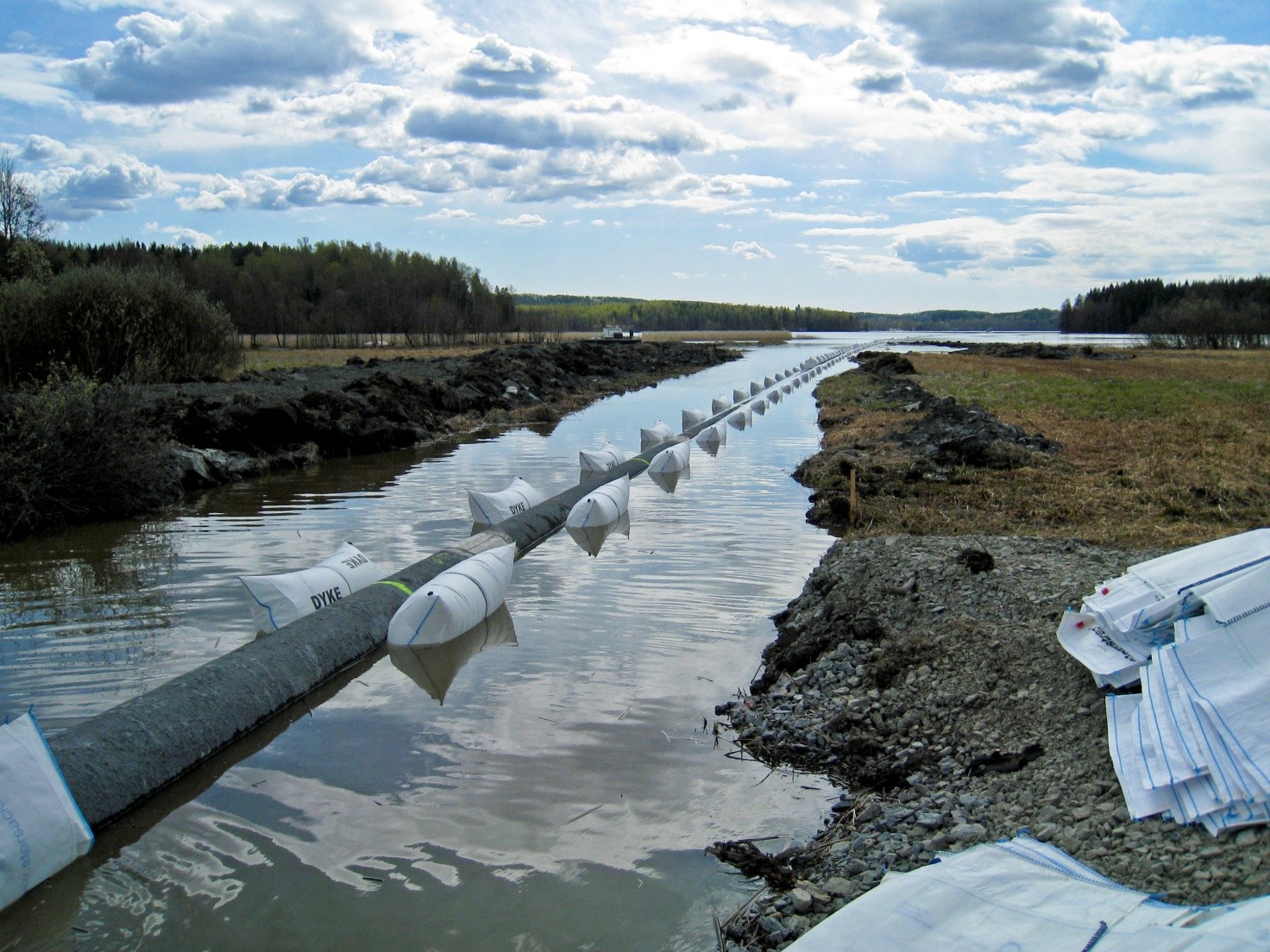 ENERGIAMARKKINAVIRASTO KERTOMUS MAAKAASUN TOIMITUSVARMUUDESTA 2011 14.10.