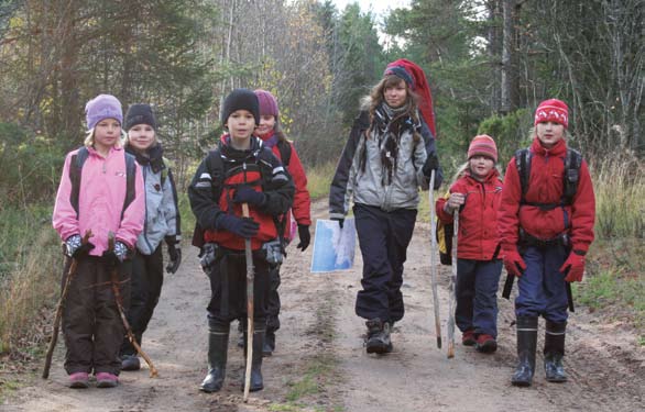 Kyky toimia ryhmässä ja ryhmää 8 laajemmassa organisaatiossa siellä.