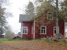 Kotiranta kiinteistötunnus: 564 409 62 1 tyyppi: maa ja metsätalous ajoitus: 1864 1917 kohteen sisältämät rakennukset: 001 Kesäasunto; 002 Navetta; 003 Sauna; 004 Aitta; Kiiminkijoen etelärannalla