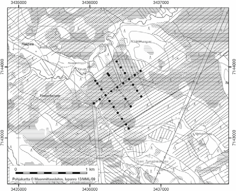 Hannu Pajunen ja Heikki Meriluoto 3. Karjoneva Karjoneva (kl. 3412 05, x=7143,5, y=3436,2) sijaitsee noin 13 km Rantsilan keskustasta etelään.