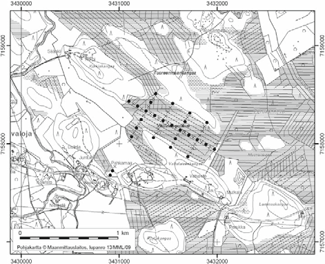 Hannu Pajunen ja Heikki Meriluoto 33. Vattulaisenräme Vattulaisenräme (kl. 3412 06, x=7158,2, y=3431,4) sijaitsee noin 4 km Rantsilan keskustasta länteen.
