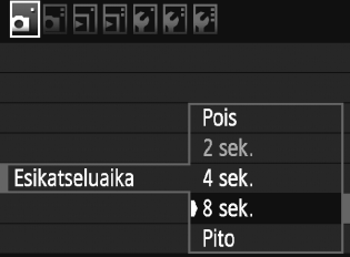 C Luova automaattikuvaus 3 Kuvien katseluajan määrittäminen Voit määrittää sen, miten kauan otettu kuva näkyy LCD-näytössä heti ottamisen jälkeen.