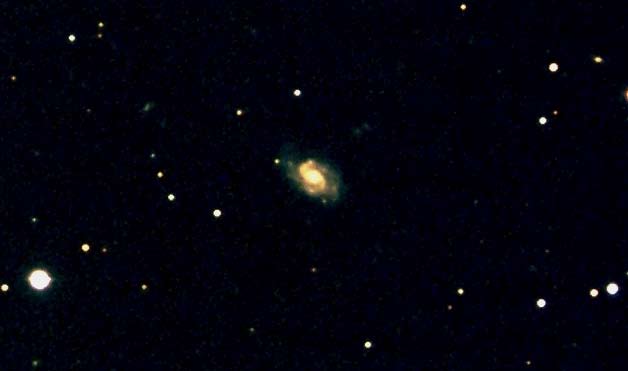 Messier 51 on tunnetuimpia ja kuvatuimpia syväntaivaan kohteita. Kuva Härkämäen observatorio. Supernova SN 2009iy.