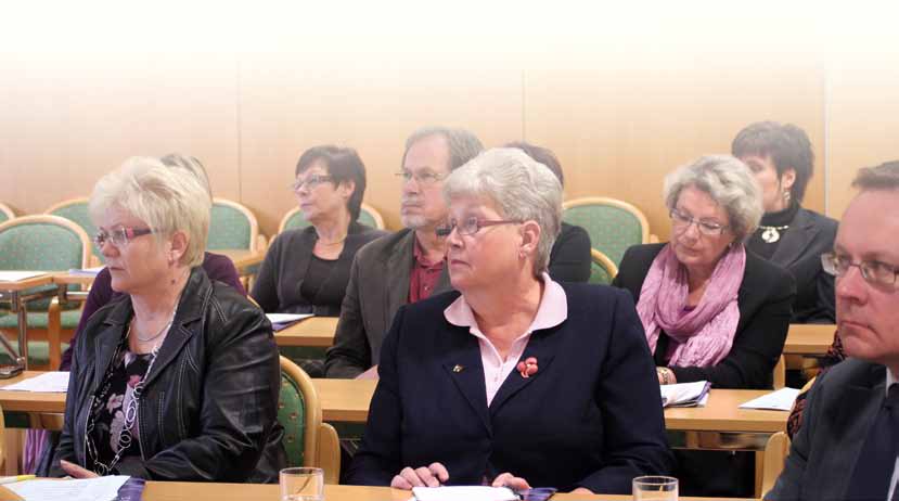 Pohjois-Savo Johtamista tukemassa 10 Pohjois-Savossa ISO oli aktiivisesti mukana kaksi vuotta kestäneessä maakunnan sosiaalijohdon kehittämishankkeessa.