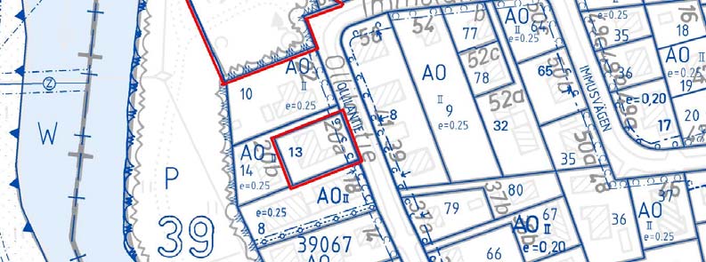 3 Kaavojen mukaan tontit ovat erillispientalojen korttelialuetta (AO). Tontin 39067/3 tehokkuusluku on e = 0,0 ja tontin 39068/ e = 0,5. Suurin sallittu kerrosluku molemmilla tonteilla on kaksi.