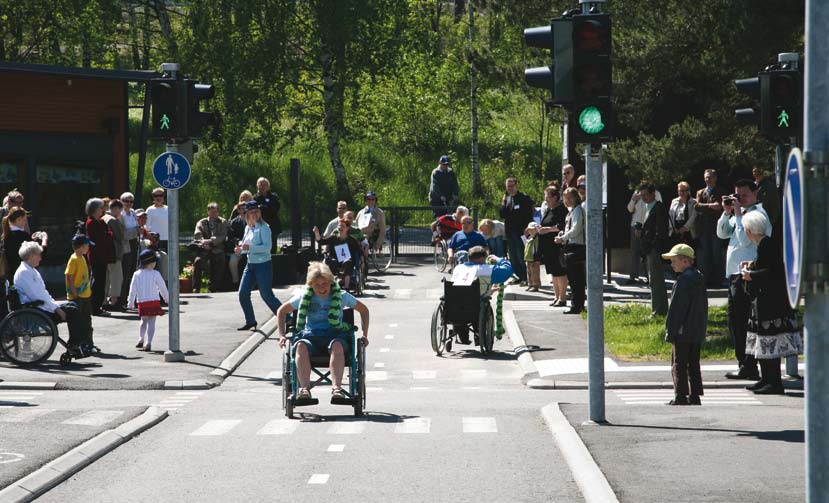 142 2007 Katualueita koskevat tyyppipiirustukset valmistuvat. Ylläpidon esteettömyysohjeisto valmistuu.