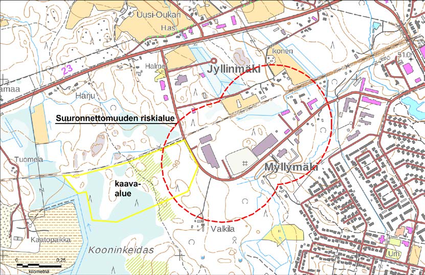 Ympäristökeskus 214005190 23 Asemakaavan selostus 31.01.2017 kaavaehdotus alueen itäosaan (Kuva 7). Suuronnettomuuden riskialue merkinnällä osoitetaan alue, jossa käytetään vaarallisia kemikaaleja.