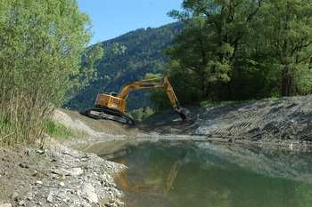 LIFE 2014-2020 Priority Areas Sub-programme for Environment Environment & Resource Efficiency (ENV) Nature & Biodiversity (NAT) Environmental Governance &