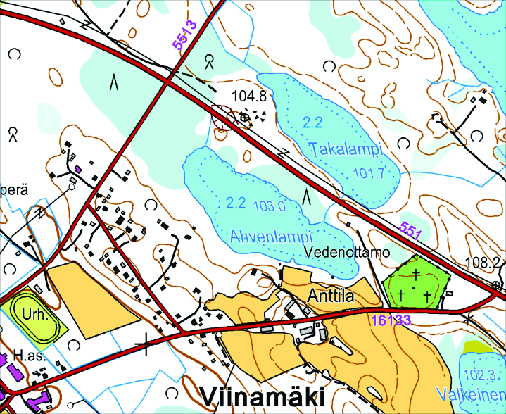 26 Ahvenlampi 1. Nimi ja sijainti Ahvenlampi Karttula N: 6977140 E: 27499277 ETRS-GK 27 Karttulan keskustassa sijaitseva matala lampi. Lammen rannat ovat osittain soistuneet ja varsin luonnoniset.