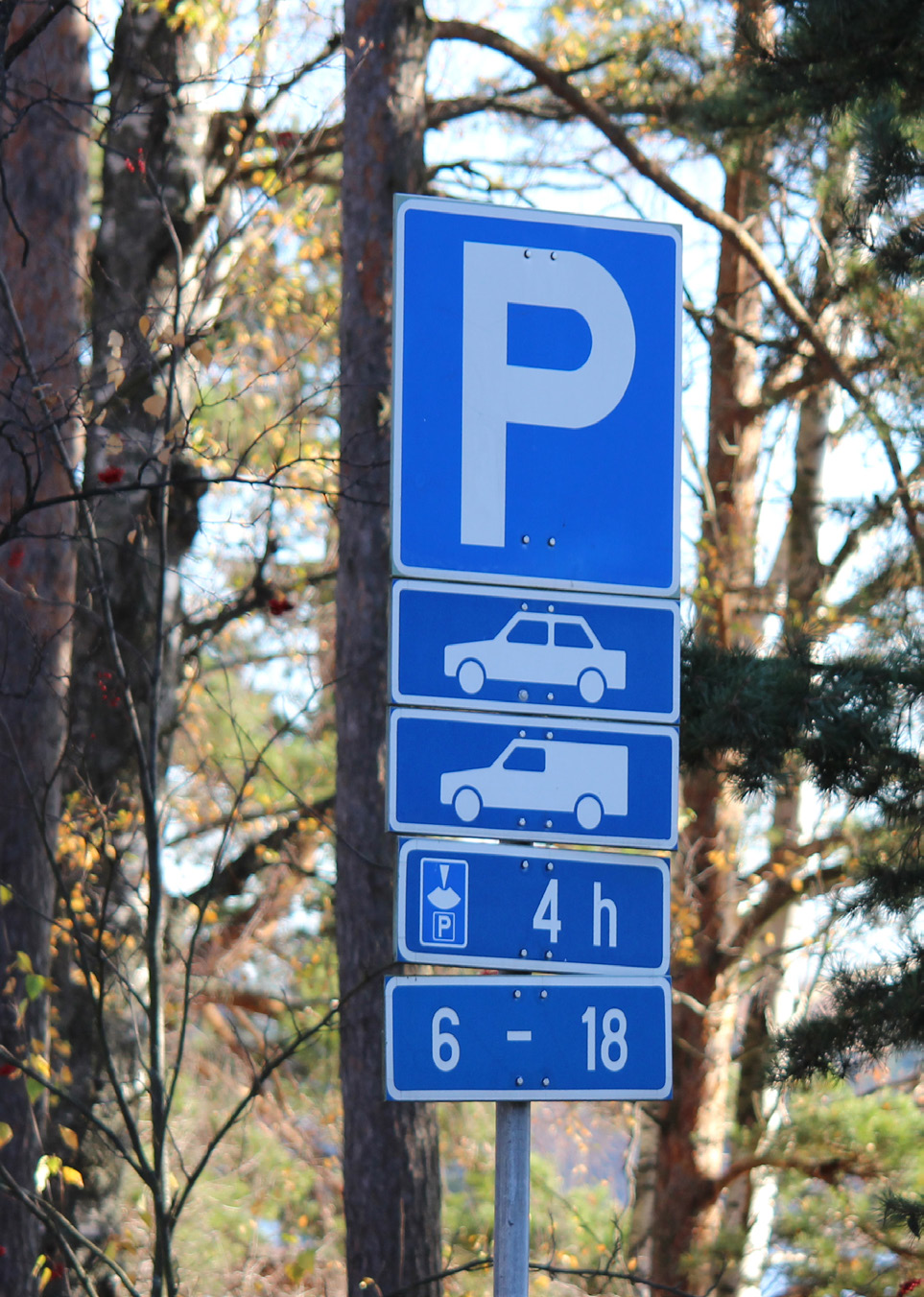 Muut teknisen keskuksen palvelut ja tehtävät Espoossa on turvallista liikkua Liikenneturvallisuuden myönteinen kehitys on jatkunut Espoossa tasaisesti koko 2000-luvun.
