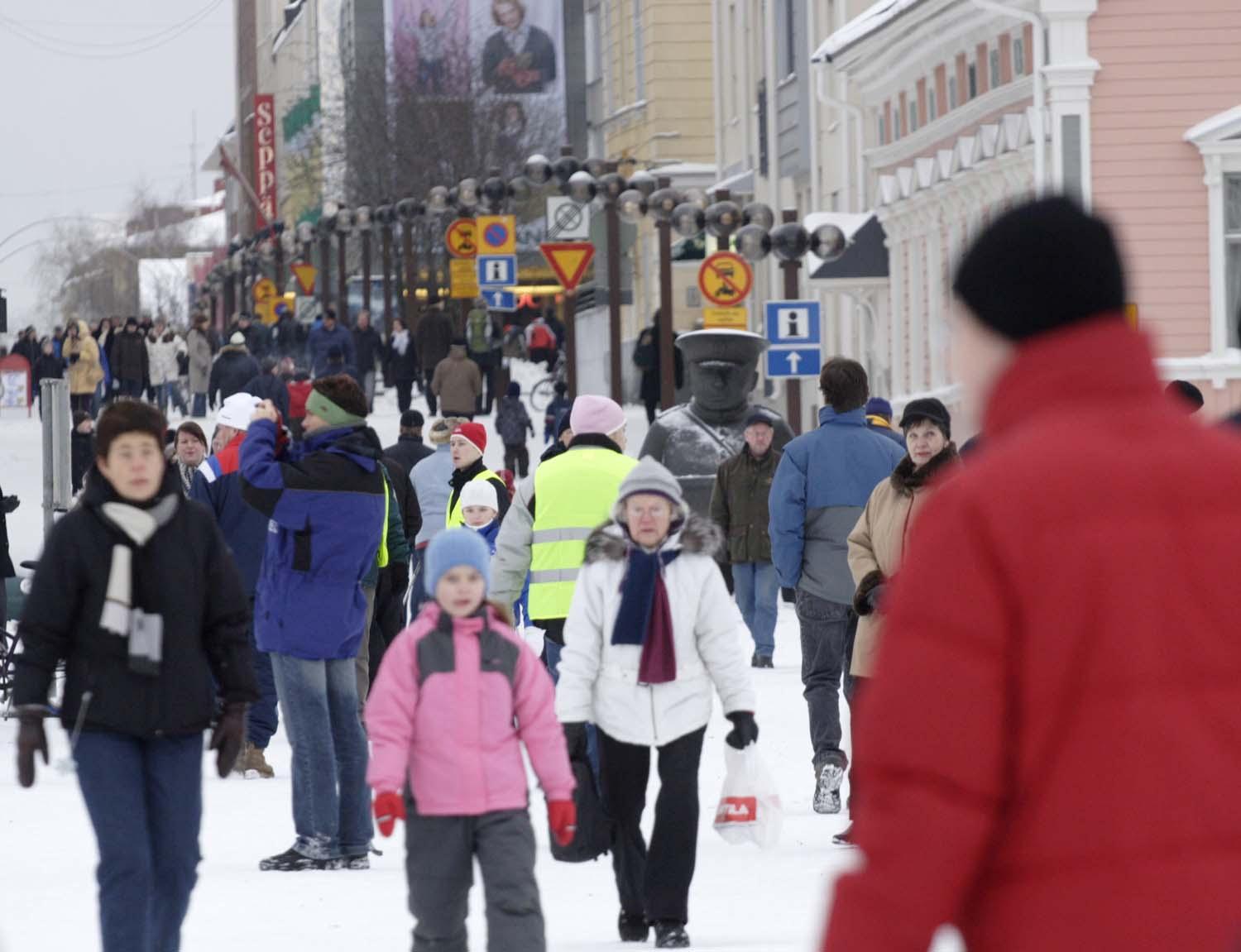 Mitä kunnassa tulee tapahtua, jotta väestön hyvinvointi ja