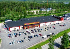 SYÖMÄÄN OSTOKSILLE KAHVILA-RAVINTOLA LINNAN LIISA Kotoisa taukopaikka 13-tien varressa. Joka päivä tuoreet munkit ja pullat, á la carte ja X-meal hampurilaiset, arkisin maittava lounas.