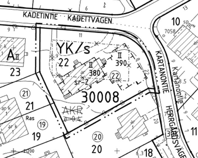 4 LUONNOS Asemakaavat Alueella on voimassa asemakaava nro 10872 (hyväksytty 10.1.2003).