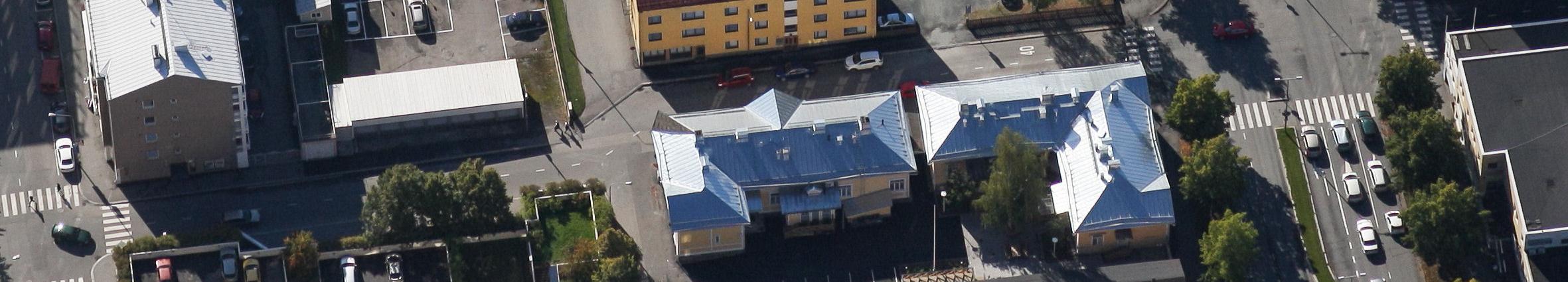 PUISTOKADUN JA TORIKADUN KULMAKORTTELIN