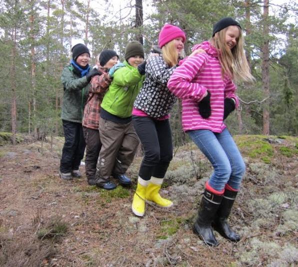 Mankkaan Eräsudet ry 4 / 7 piirin mestaruuskilpailuihin. Kilpailut ovat osa partio-ohjelmaa. Päätavoitteena ei ole voittaminen, vaan onnistumisen elämykset ja ryhmän yhteishengen kohottaminen. 2.