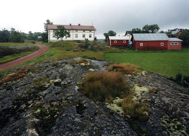 5 Suomen rannikkoalueen visio Rannikko on elinvoimainen alue, jossa on hyvät edellytykset asumiselle, työnteolle, elinkeinotoiminnalle ja virkistäytymiselle.