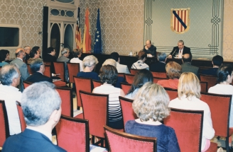 250 VUOSIKERTOMUS 2001 oikeusasiamies ja kansalliset oikeusasiamiehet tai vastaavat elimet.