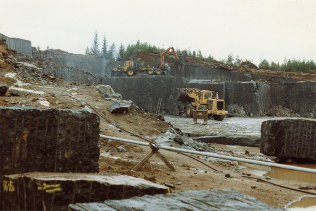 GEOTECHNICAL REPORT 4 Table 3. A selection of applications for spectrolite manufactured by Lehdon Kiviliike Oy. Numbers in the leftmost column refer to photos in App. 2.