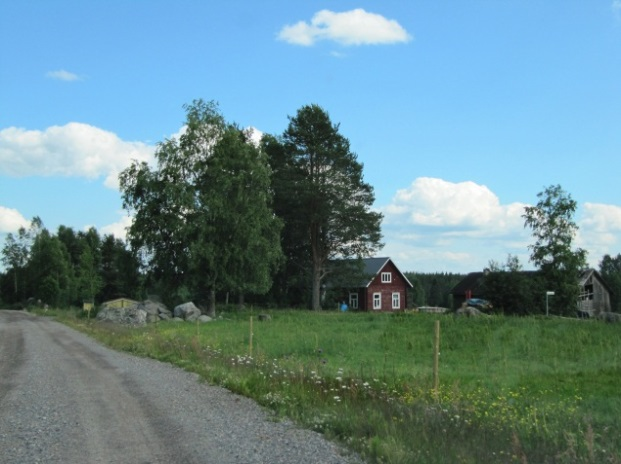 osayleiskaava-alueen tuulivoimaloiden vaikutusalueella (0-25 kilometriä) sijaitsee 11 km:n etäisyydellä koillisessa Lestijärven kirkko ja 24 km:n etäisyydellä pohjoisessa Lestijoen kulttuurimaisema.