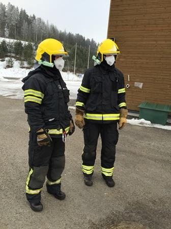 Suojaustasot malli Keski-Suomi Välittömän vaaran alueella työskentely Suojaustaso Sisältää lisäksi Missä tilanteissa käytetään soveltuva pitkähihainen ja lahkeinen alusasu sammutustehtävässä.