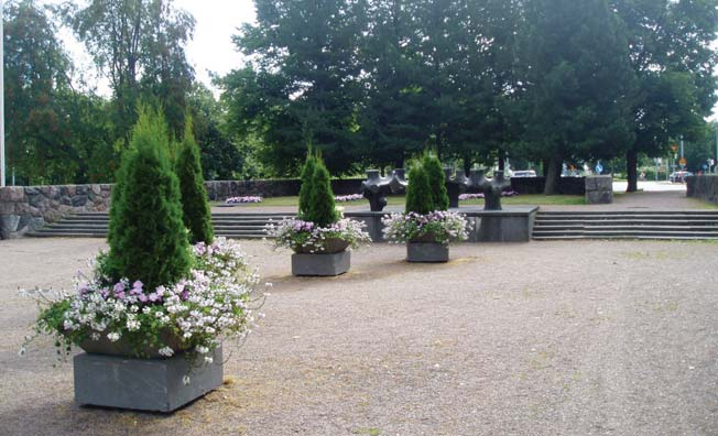 PUISTOT 5.3. Valitut puistot 5.3.1.