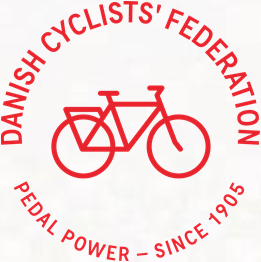Esimerkki 2: Pyöräreittioppaat Fietsersbond Route Planner Tuottaja: Fietsersbond (Hollannin pyöräliitto) Valtakunnallinen pyöräreittiopas Palvelu kaikille pyöräilijöille (arki, virkistys, matkailu