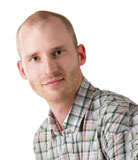 StatCounterin tietoa voi pitää luotettavampana, koska se kerää tilastonsa noin kolmelta miljoonalta eri sivustolta. Wikimedian tilasto perustuu vain sen omien palvelinten dataan.