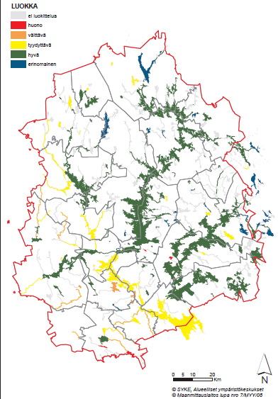 3 µg/l. Kokonaisfosforin pitoisuuksissa ei selvää trendiä ole Näsijärvellä eikä Roineessa. Roineen keskimääräinen kokonaisfosfori on luokkaa 13 µg/l ja Näsijärven 8-9 µg/l.