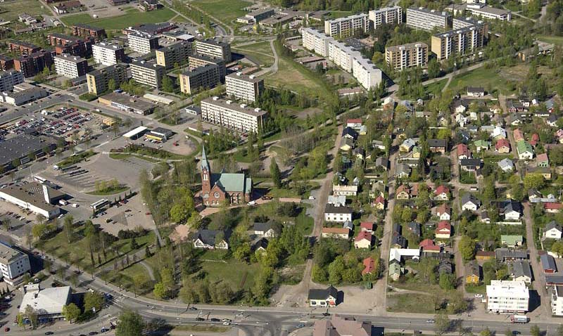 . Asemv Forssn upuni lii semvmuuosen vlunnllisesi meriävä renneu uluuriympärisö huomioiden seä upuniuvn nnl esävän risun pohjl.