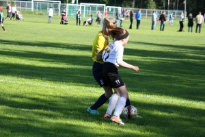 voittanut BK-48 vielä tekemään lopputulokseksi 0-2. Tsempparina palkittiin puolustuksen taistelija Ella Seeck.