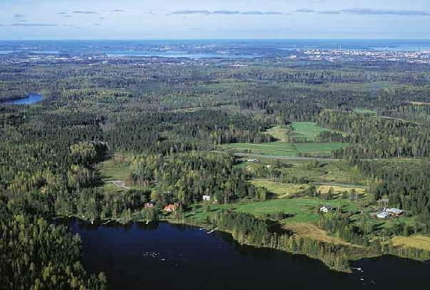 Nykytilanteessa alue on suurimmaksi osaksi rakentamatonta metsämaata Alueella on lukuisia pieniä järviä, joiden pelätään kärsivän hulevesien vaikutuksesta Vuoreksen osayleiskaava