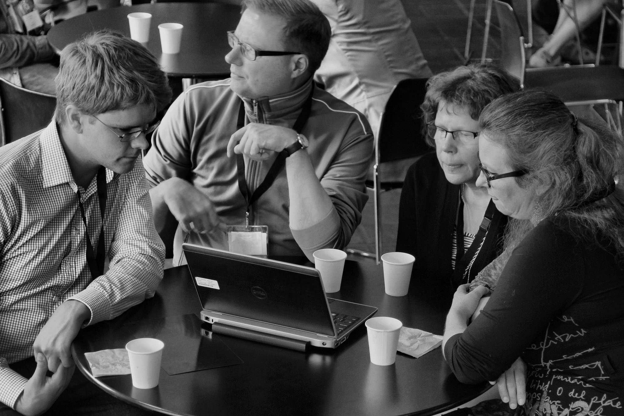 4.5 Täydennyskoulutukset 4.5.1 Valtakunnalliset LUMA-päivät 2015 LUMA-keskus Suomi järjesti Valtakunnalliset LUMA-päivät & ISSE 2015 -symposiumin Joensuussa 1. 3.6.2015. Itä-Suomen yliopiston LUMA-keskus huolehti käytännön järjestelyistä.