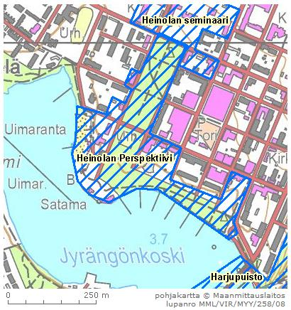 690/Akm Tori, Asemakaavan selostus LUONNOS 24.5.2016 10 / 33 Ruutukaava-alueella on vaihtelevan levyiset jalkakäytävät molemmin puolin katua.