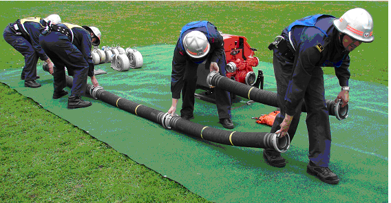 7.4.1 Auslegen der Saugschläuche Laying out the Suction