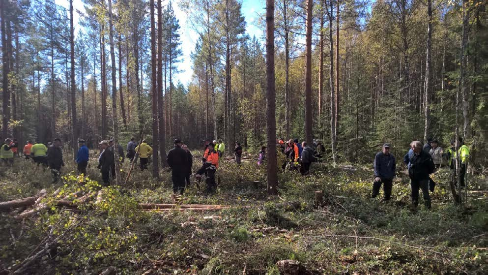 yhteistyössä Metsä Groupin Mikkelin piirin kanssa. Paikalla olivat metsäkonealan toimijoista Ponsse Oyj ja Veljekset Hokkanen Oy.