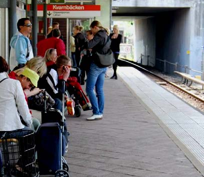 NÄKÖVAMMAISET MATKUSTAJAT Monet ihmiset hyötyvät