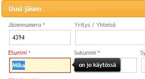 Uuden jäsenen lisääminen Ylläpitäjä voi lisätä uuden pelaajan/johtoryhmän jäsenen joukkueeseen valitsemalla Uusi jäsen, jolloin samanlainen lomake tulee ruutuun.