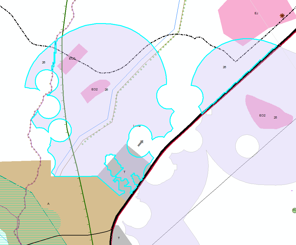 Alue 26, Luvia Vt8:n viereinen ja Hangassuon EJ-alueen läheinen alue voisi tulla kyseeseen tutkittaessa aurinkoenergian soveltuvuutta.