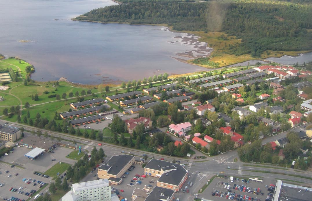 Haminan Energian rakentama 3 megawatin tuulivoimala. Maalla aikaisemmin sijainneet kolme vanhempaa Kemin tuulivoimapuisto Oy:n omistamaa 0,3 megawatin tuulivoimalaa on purettu.
