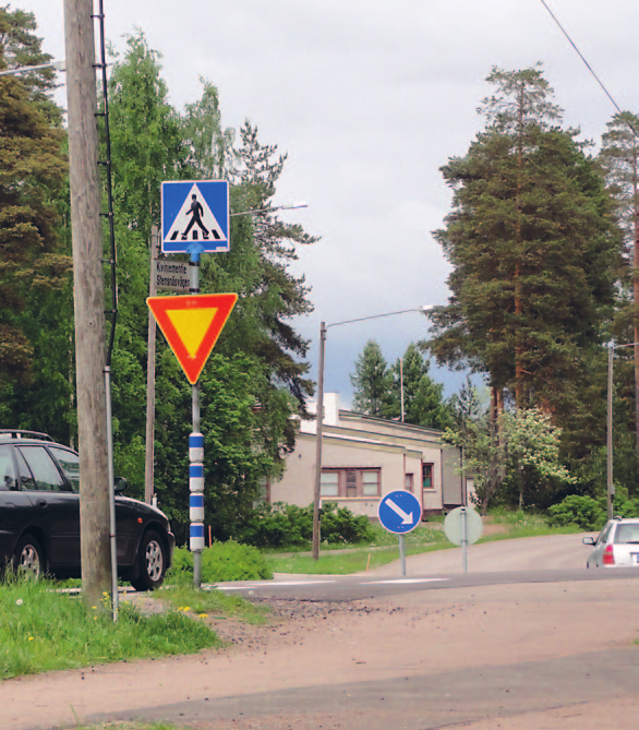 Pyhtään liikenneympäristön parantaminen Etelä-Kymenlaakson alueen liikenneturvallisuustilanne parantui merkittävästi valtatien 7 muututtua koko pituudeltaan moottoritieksi.