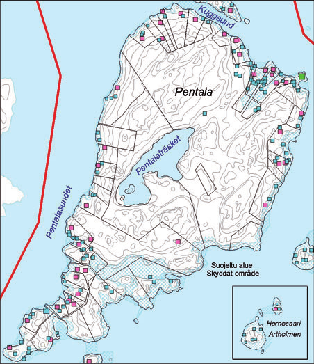 Pentala Pentalan saarella oli vuonna 1959 36 kiinteistöä. Vuoteen 1978 mennessä kiinteistöjen määrä oli lisääntynyt 56:een. Nykyisin saarella on 57 kiinteistöä.