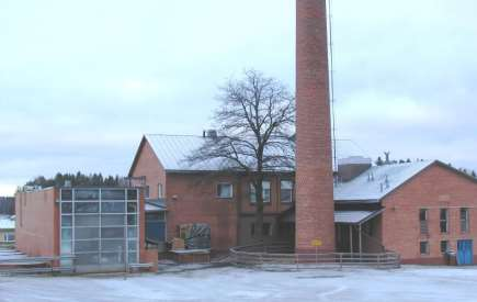 Kiuruveden kaupunki 8 Vanha meijerin etelän suunnasta Vanha meijeri rannan suunnasta Inventoinnit ja arvotus selvityksissä ja kaavoissa Vanha meijerin alueen rakennukset on inventoitu v. 1989.